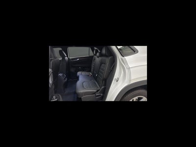 2025 Volkswagen Atlas Cross Sport 2.0T SEL R-Line Black