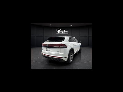 2025 Volkswagen Atlas Cross Sport 2.0T SEL R-Line Black