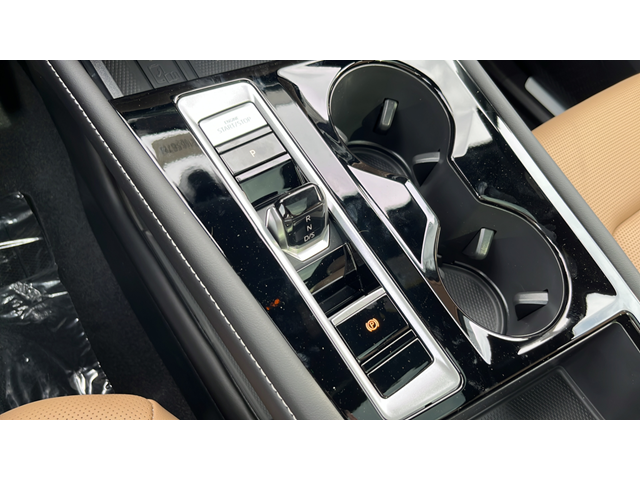 2026 Volkswagen Atlas Cross Sport SEL