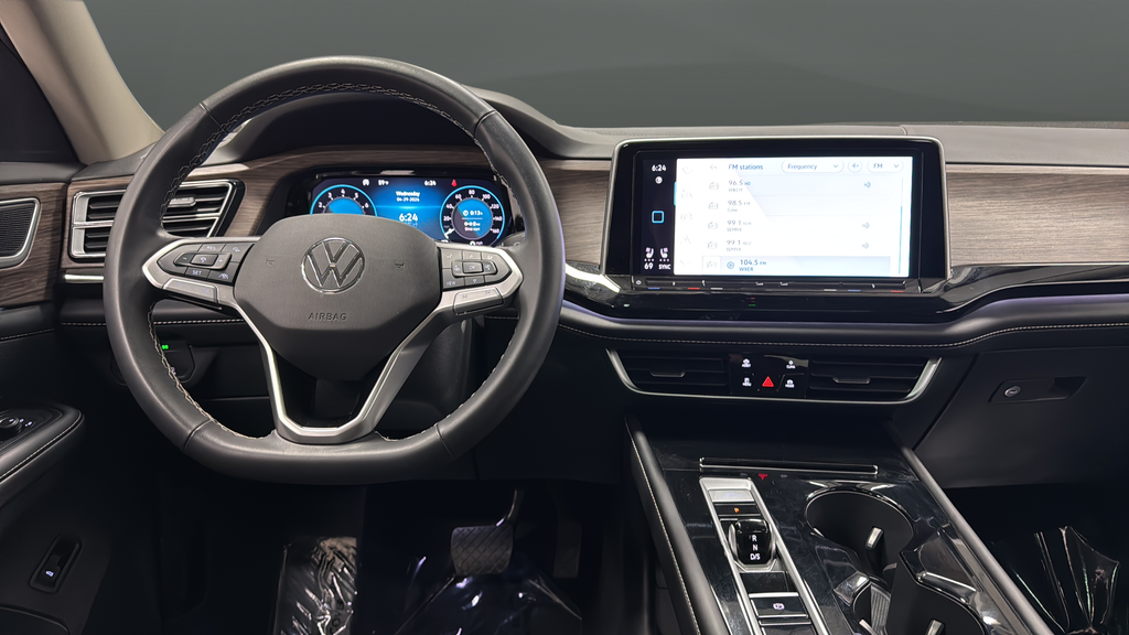 2024 Volkswagen Atlas 2.0T SEL
