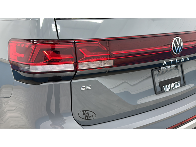 2025 Volkswagen Atlas 2.0T Peak Edition