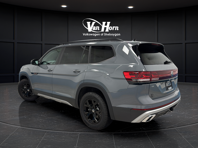 2025 Volkswagen Atlas 2.0T Peak Edition