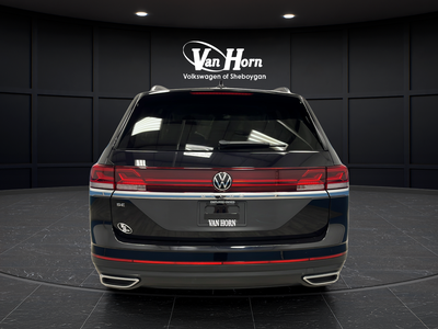 2024 Volkswagen Atlas 2.0T SE