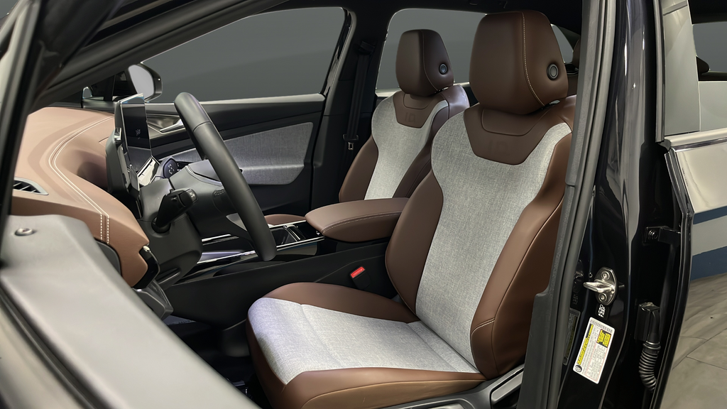 2024 Volkswagen ID.4 Pro