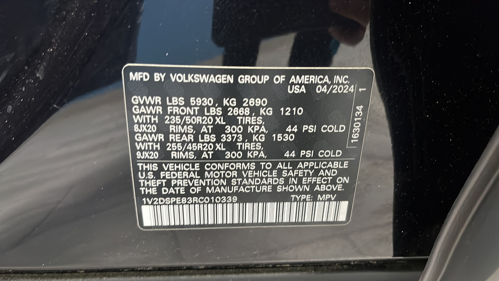 2024 Volkswagen ID.4 Pro