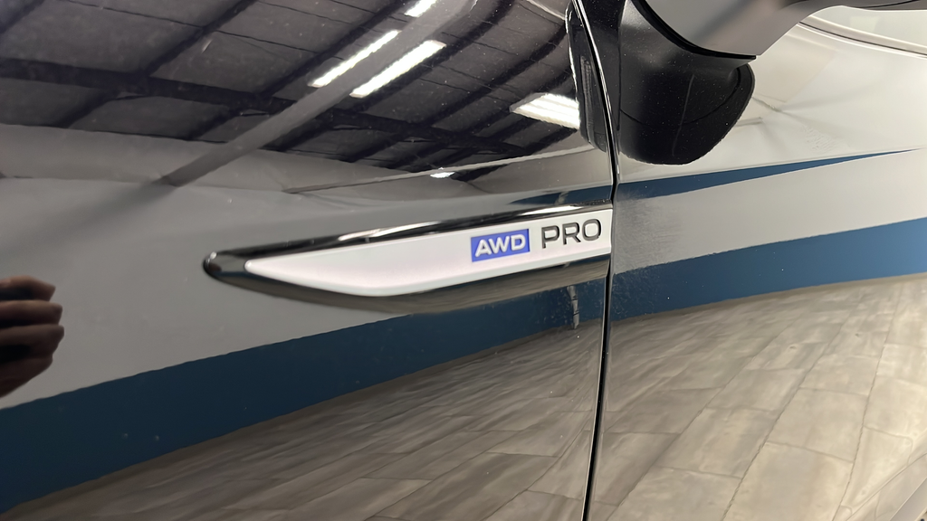 2024 Volkswagen ID.4 Pro