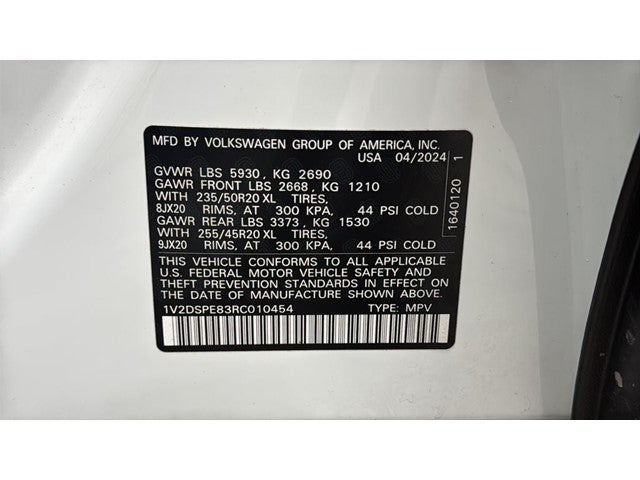 2024 Volkswagen ID.4 Pro