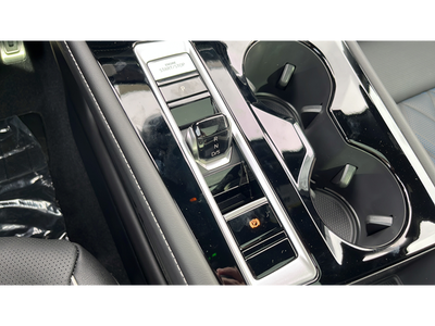 2026 Volkswagen Atlas Cross Sport SEL Premium R-Line