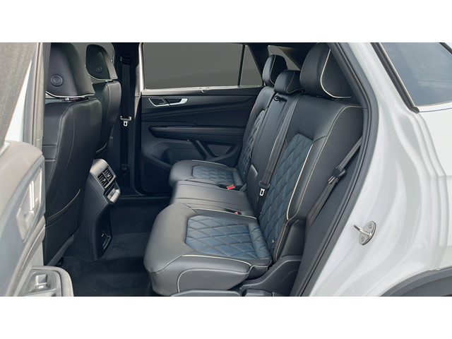 2026 Volkswagen Atlas Cross Sport SEL Premium R-Line