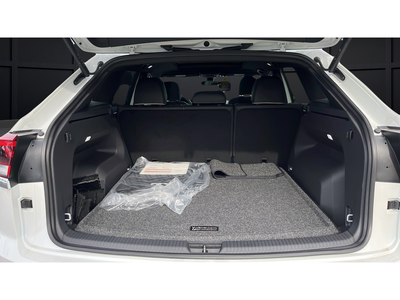 2026 Volkswagen Atlas Cross Sport SEL Premium R-Line