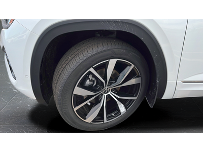 2026 Volkswagen Atlas Cross Sport SEL Premium R-Line