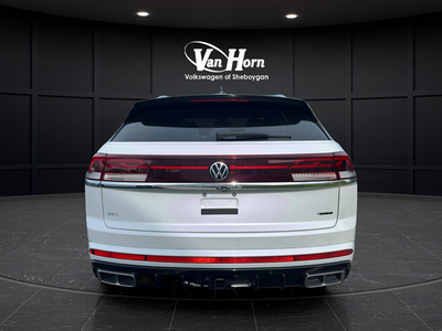 2026 Volkswagen Atlas Cross Sport SEL Premium R-Line
