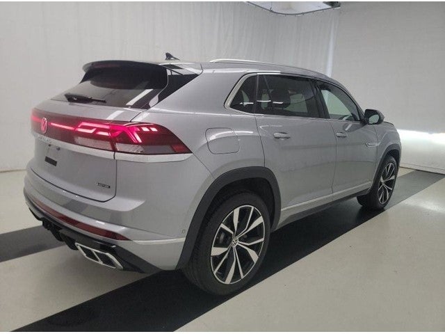 2026 Volkswagen Atlas Cross Sport SEL Premium R-Line