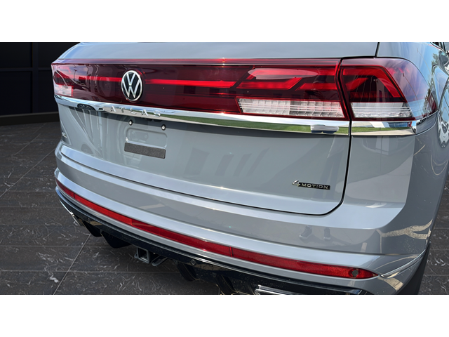 2026 Volkswagen Atlas Cross Sport SEL Premium R-Line
