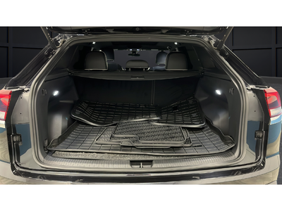 2025 Volkswagen Atlas Cross Sport 2.0T SEL Premium R-Line
