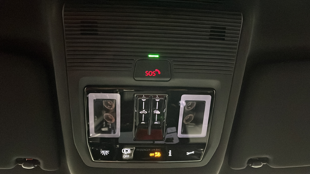 2025 Volkswagen Atlas Cross Sport 2.0T SEL Premium R-Line