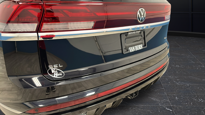 2025 Volkswagen Atlas Cross Sport 2.0T SEL Premium R-Line
