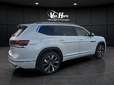 2026 Volkswagen Atlas 2.0T SEL Premium R-Line
