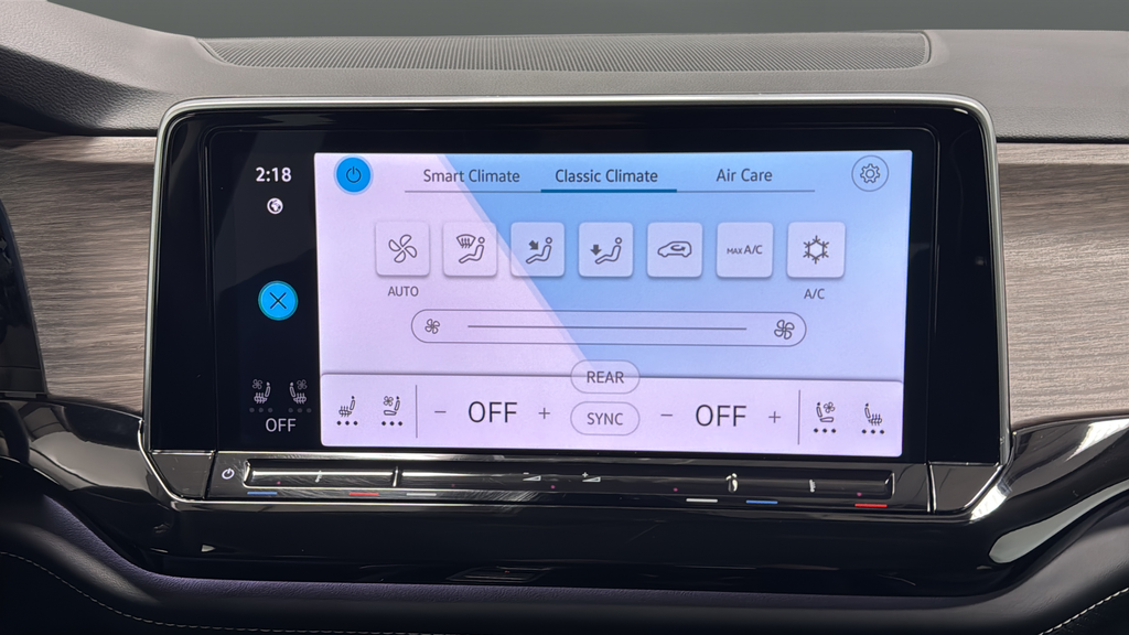 2025 Volkswagen Atlas 2.0T SEL Premium R-Line