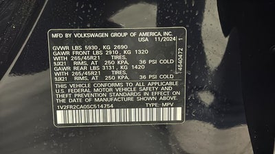 2025 Volkswagen Atlas 2.0T SEL Premium R-Line