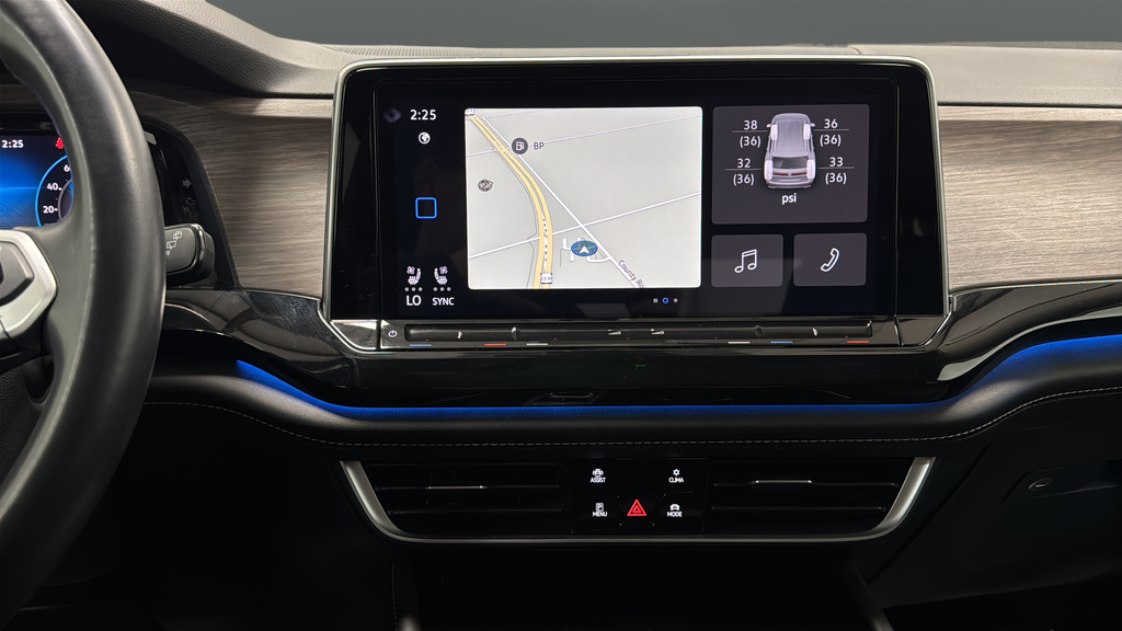 2024 Volkswagen Atlas 2.0T SEL Premium R-Line