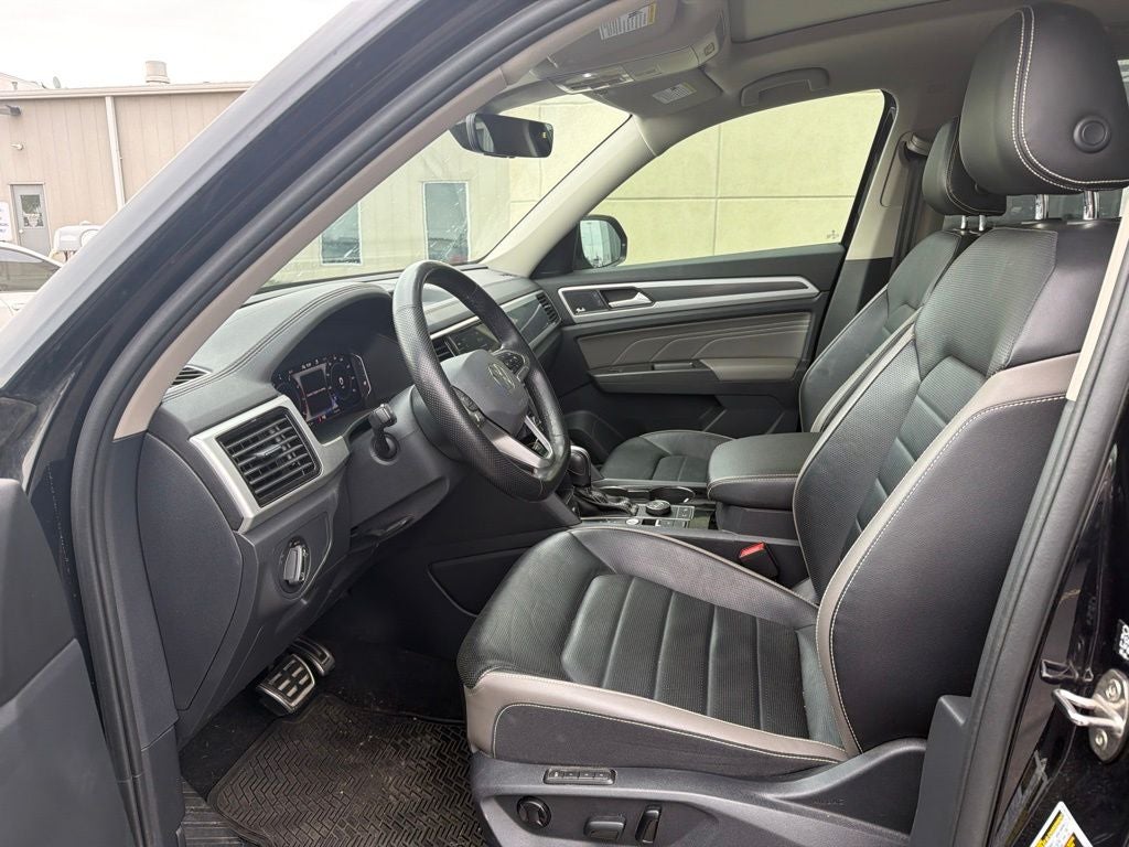 2022 Volkswagen Atlas 3.6L V6 SEL Premium R-Line