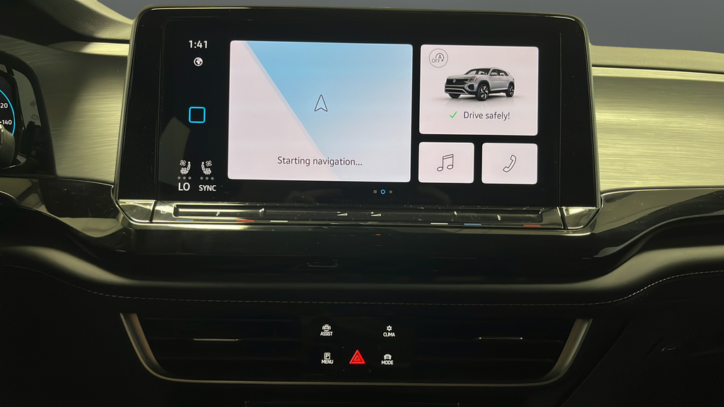 2024 Volkswagen Atlas Cross Sport 2.0T SE w/Technology