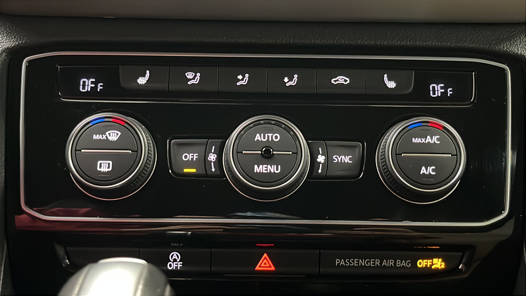 2022 Volkswagen Atlas Cross Sport 3.6L V6 SE w/Technology