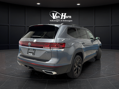 2024 Volkswagen Atlas 2.0T SE w/Technology