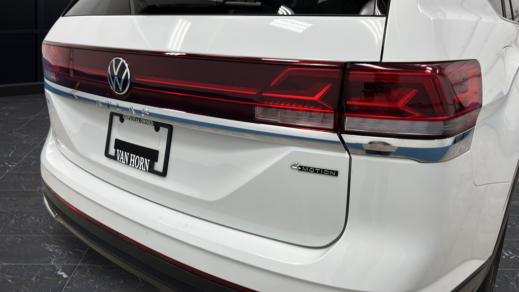 2024 Volkswagen Atlas 2.0T SE