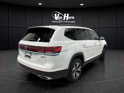 2024 Volkswagen Atlas 2.0T SE