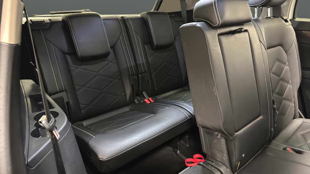 2024 Volkswagen Atlas 2.0T SE