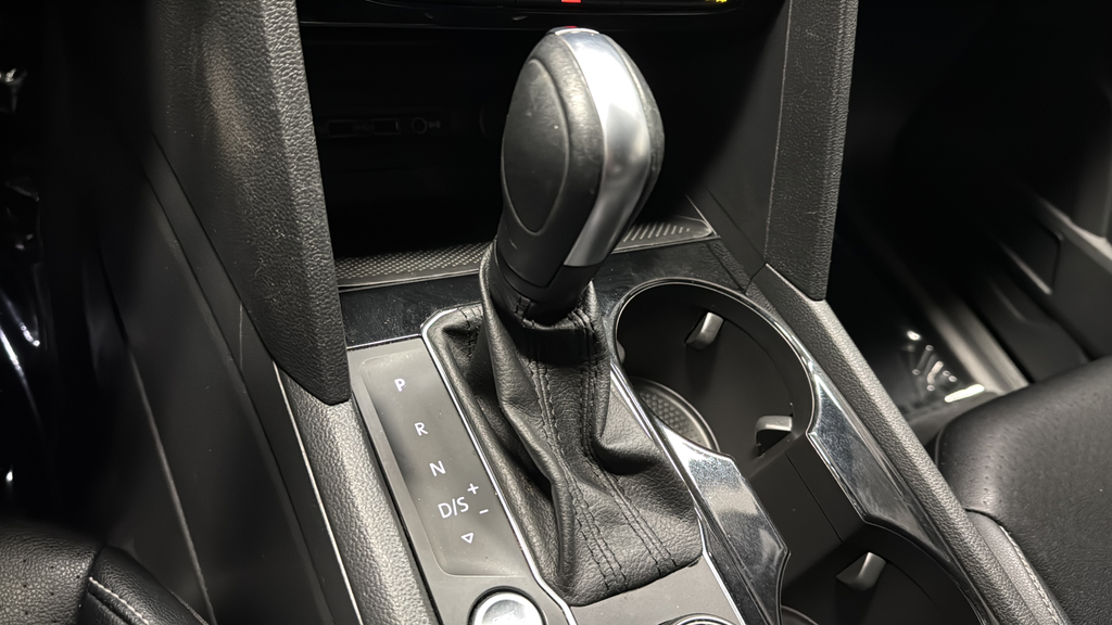 2020 Volkswagen Atlas Cross Sport 3.6L V6 SEL 4Motion