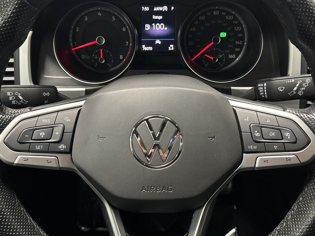 2021 Volkswagen Atlas Cross Sport 3.6L V6 SE w/Technology R-Line