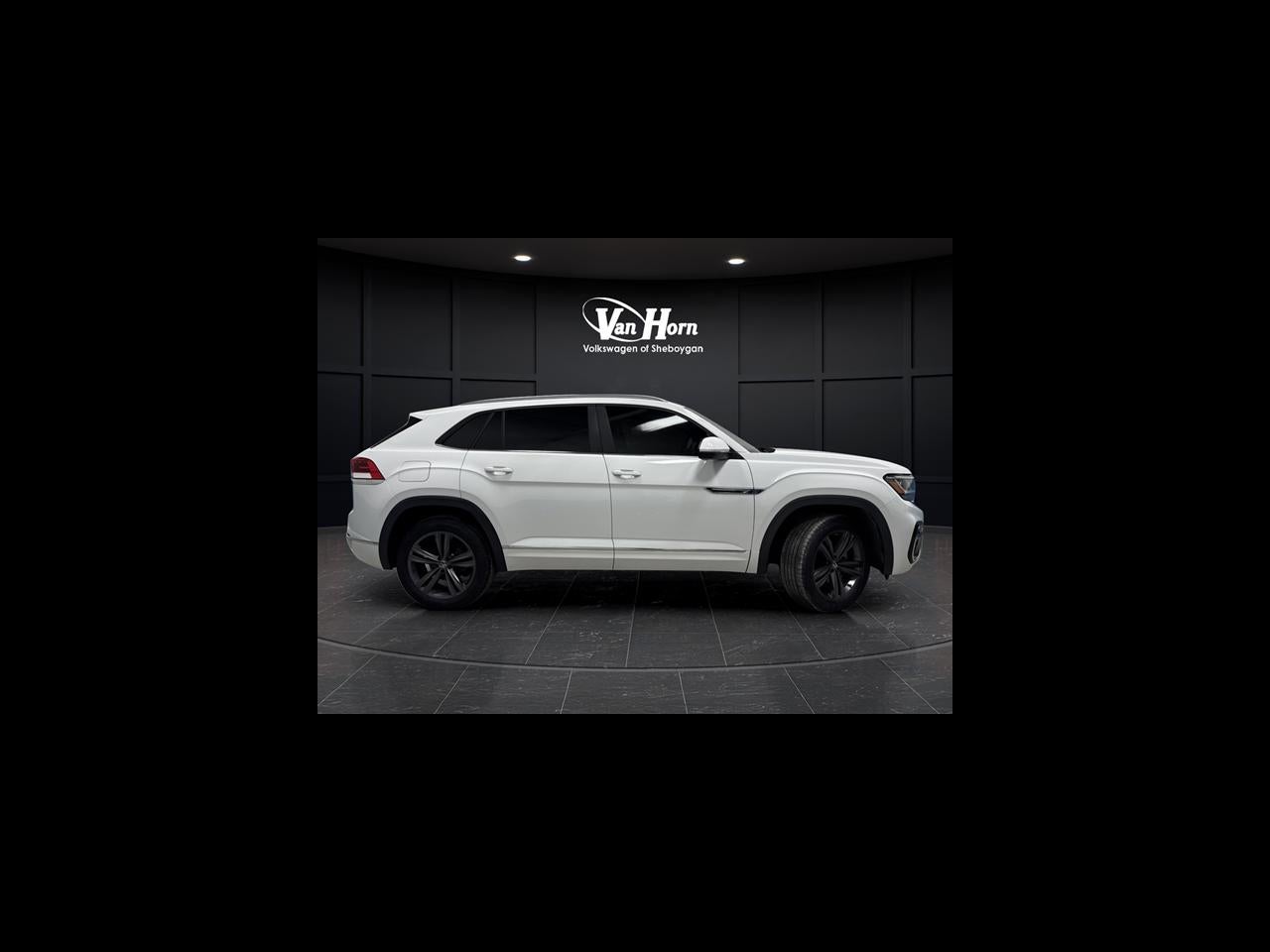 2021 Volkswagen Atlas Cross Sport 3.6L V6 SE w/Technology R-Line