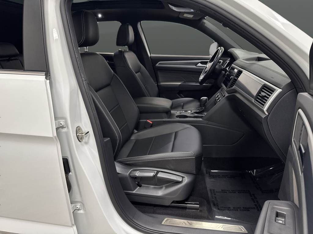 2021 Volkswagen Atlas Cross Sport 3.6L V6 SE w/Technology R-Line