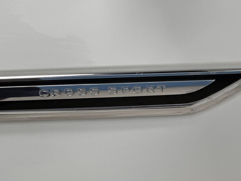 2021 Volkswagen Atlas Cross Sport 3.6L V6 SE w/Technology R-Line