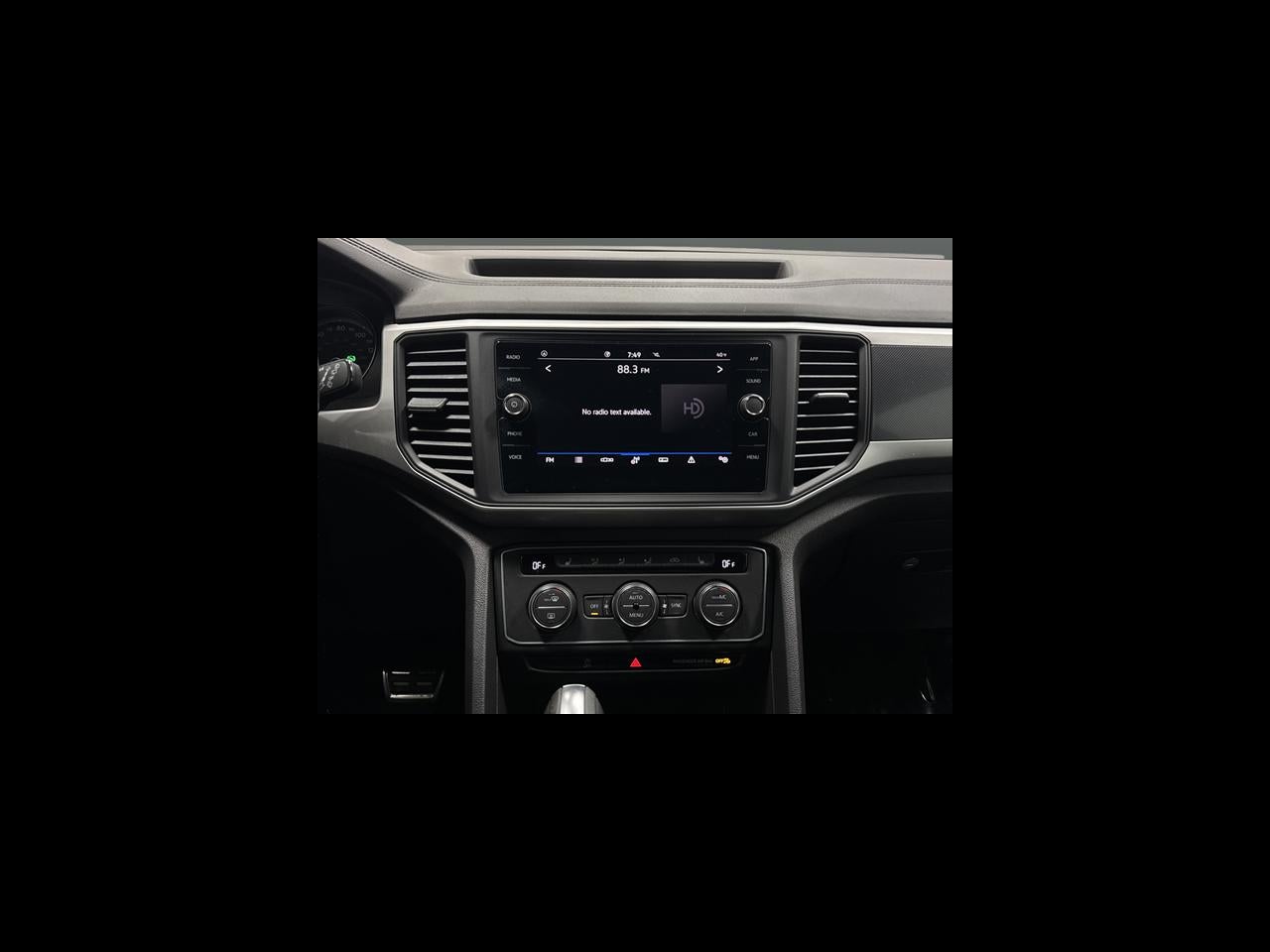 2021 Volkswagen Atlas Cross Sport 3.6L V6 SE w/Technology R-Line