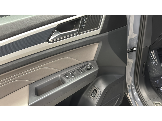 2021 Volkswagen Atlas Cross Sport 3.6L V6 SEL R-Line