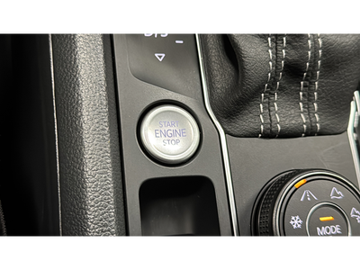 2021 Volkswagen Atlas Cross Sport 3.6L V6 SEL R-Line