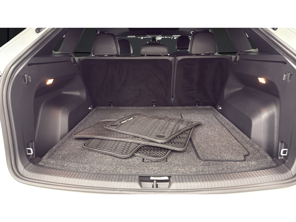 2023 Volkswagen Atlas Cross Sport 3.6L V6 SEL R-Line