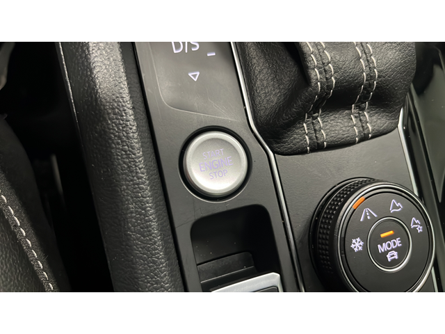2023 Volkswagen Atlas 3.6L V6 SEL R-Line