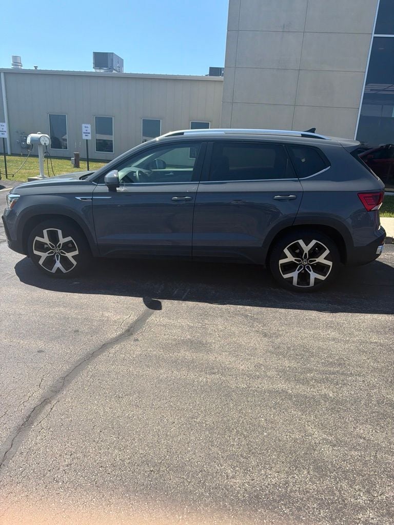 2023 Volkswagen Taos 1.5T SEL