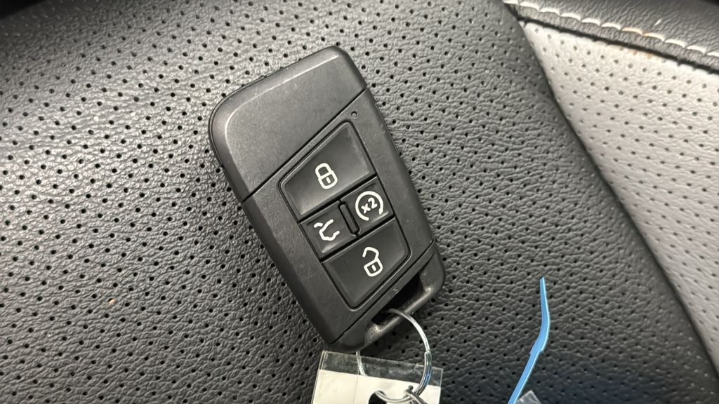 2023 Volkswagen Taos 1.5T SEL