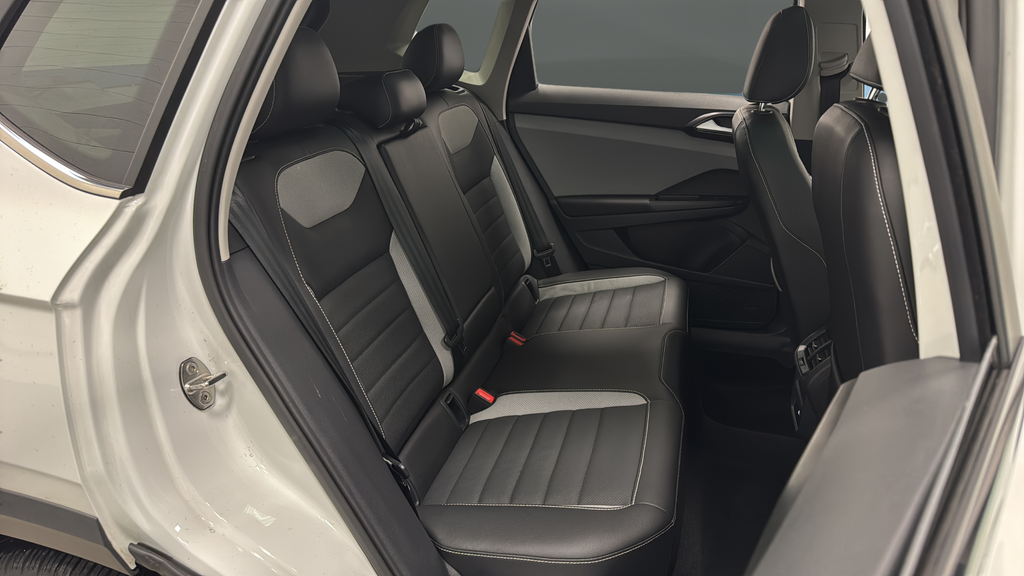 2023 Volkswagen Taos 1.5T SEL