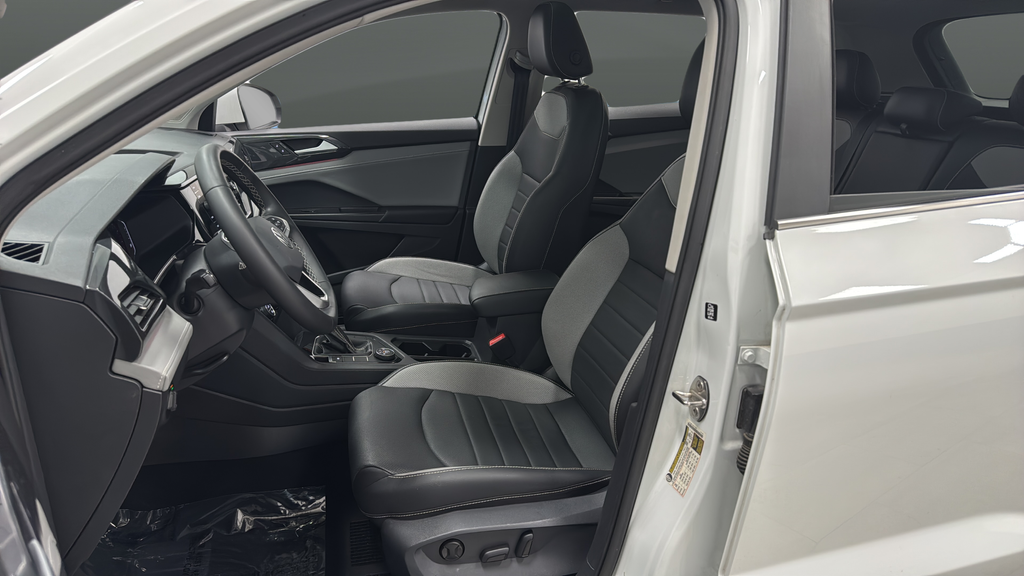 2023 Volkswagen Taos 1.5T SEL