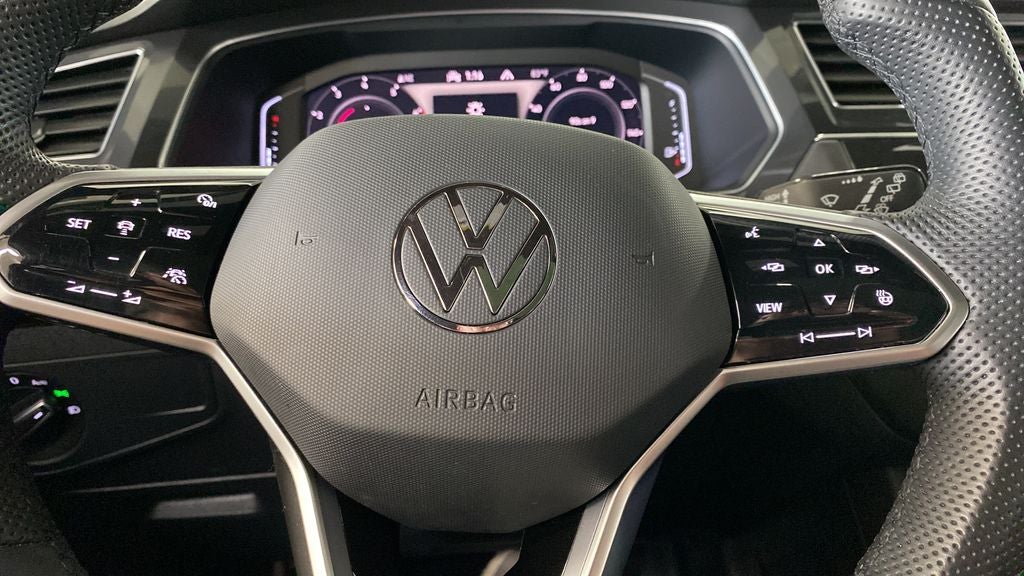 2022 Volkswagen Tiguan 2.0T SEL R-Line