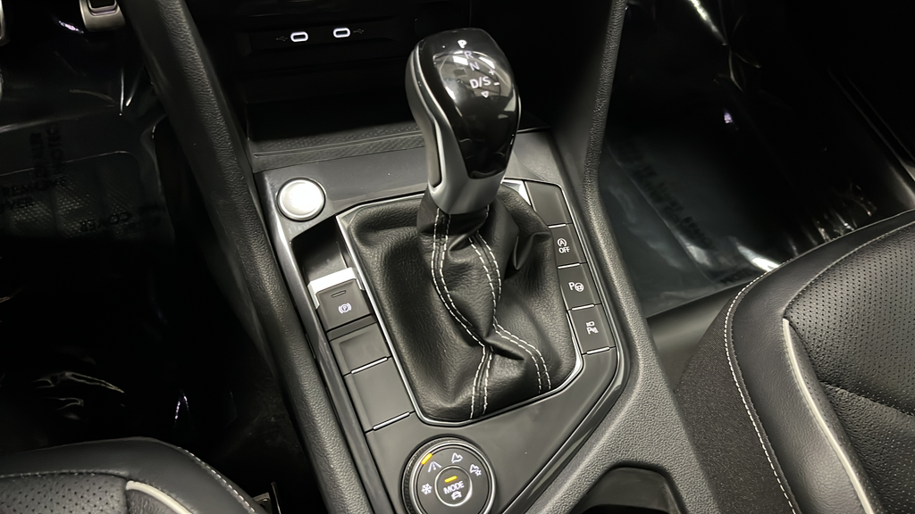 2024 Volkswagen Tiguan 2.0T SEL R-Line