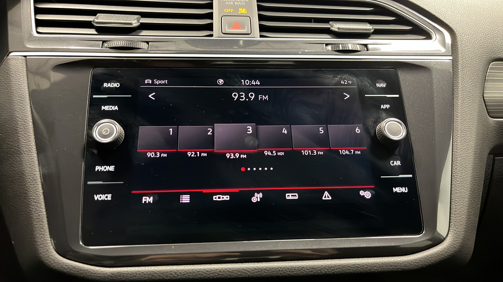 2024 Volkswagen Tiguan 2.0T SEL R-Line