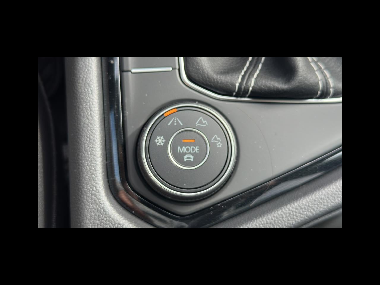 2027 Volkswagen Taos 1.5T SEL
